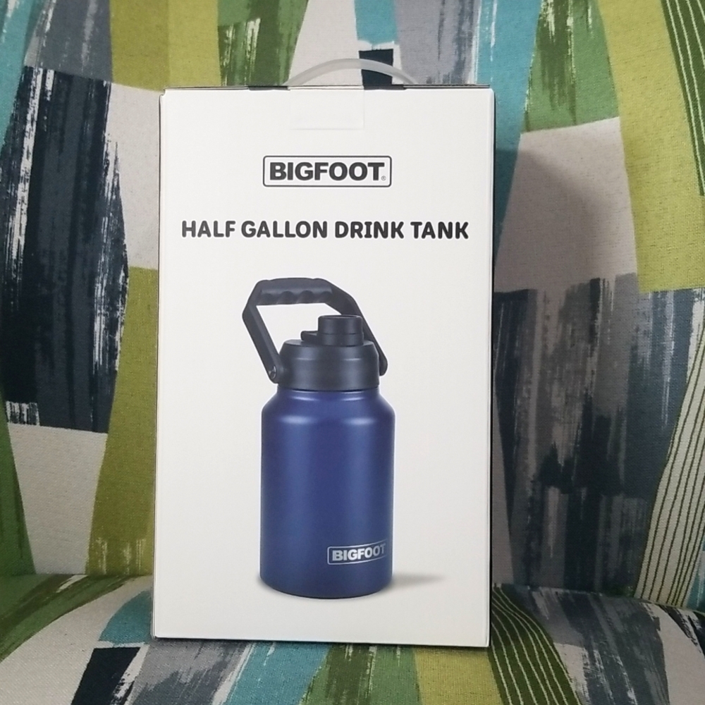 Big Foot Half Gallon Handy Handle Drink Tank In Blue